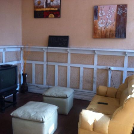سانتياغو Hostal Chacabuco المظهر الخارجي الصورة